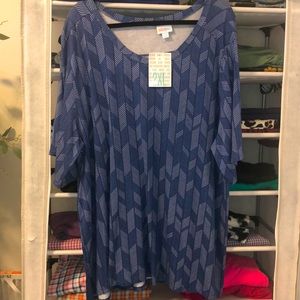 LuLaRoe Boyfriend Tee Size 2XL - NWT - Supersoft!